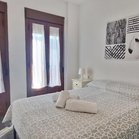 La Casa De San Fernando Mezquita * Córdova