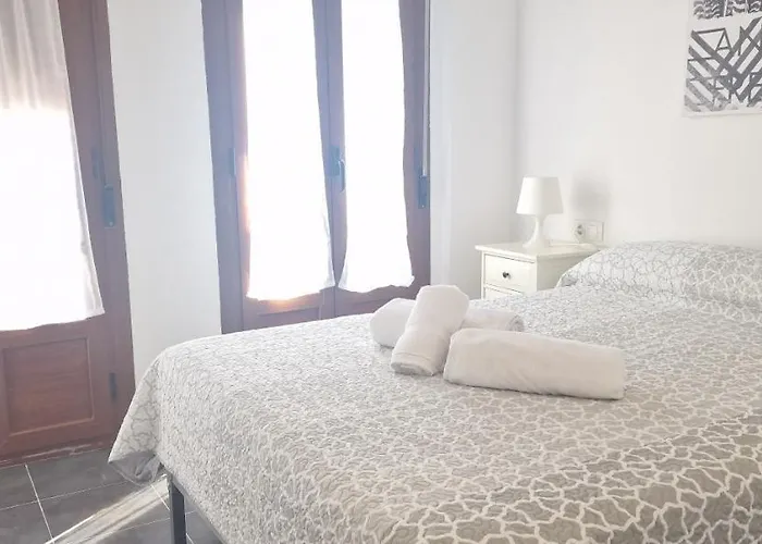 La Casa De San Fernando Mezquita Cordoue